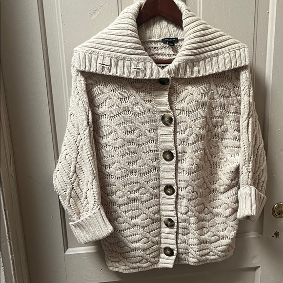 Ann Taylor Chunky Knit Button Cardigan - Picture 1 of 4